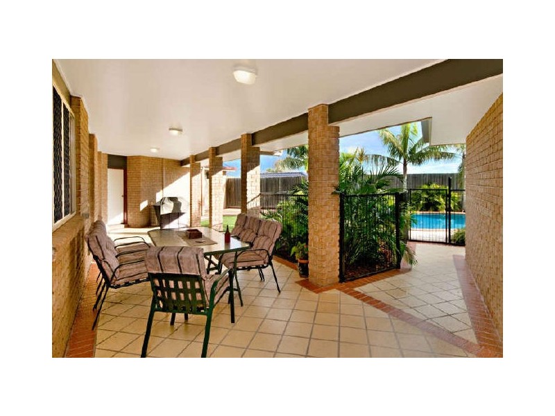 Eatons Hill QLD 4037