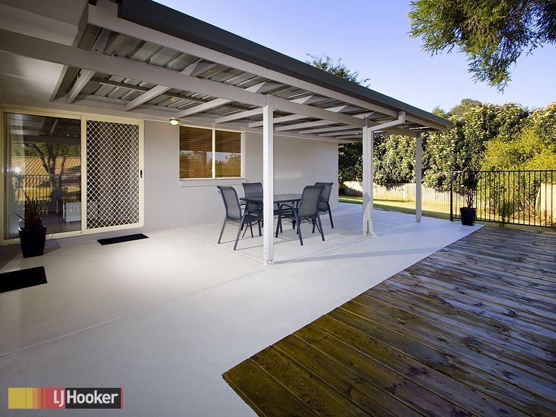 6 Ophelia Crescent, Eatons Hill QLD 4037