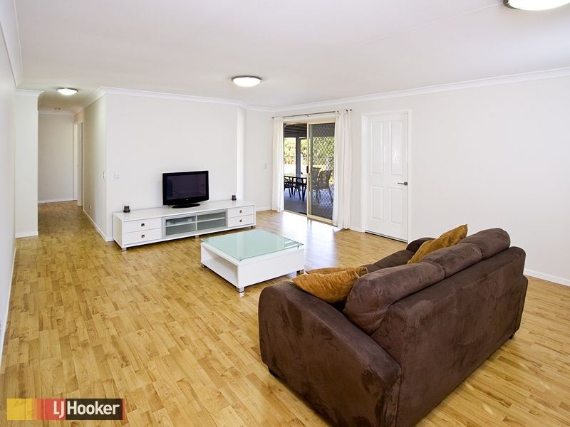 6 Ophelia Crescent, Eatons Hill QLD 4037