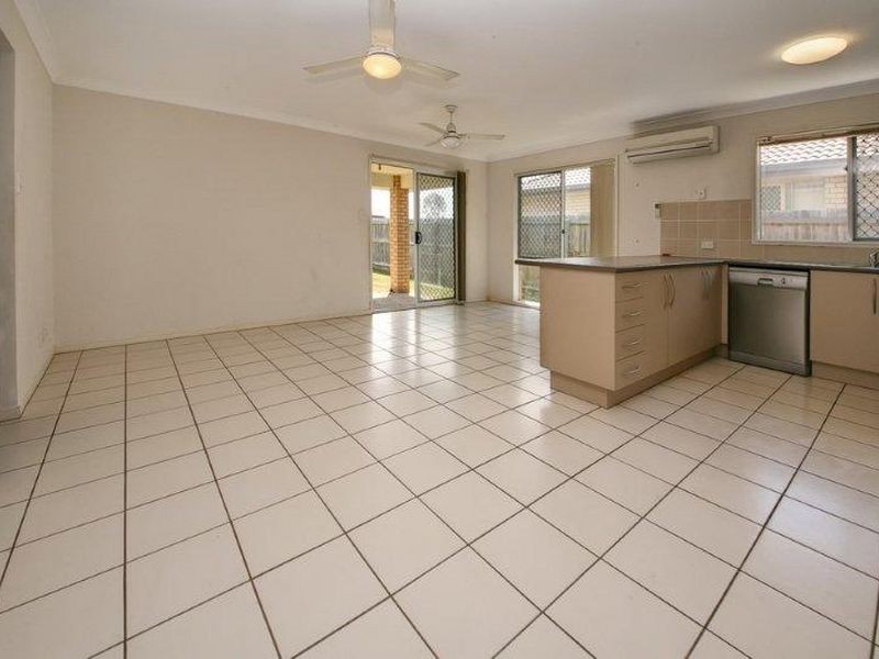 60 McGahey Street, Rothwell QLD 4022
