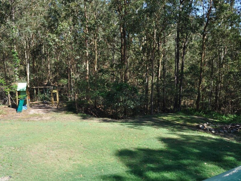 6 Heath Court, Cashmere QLD 4500