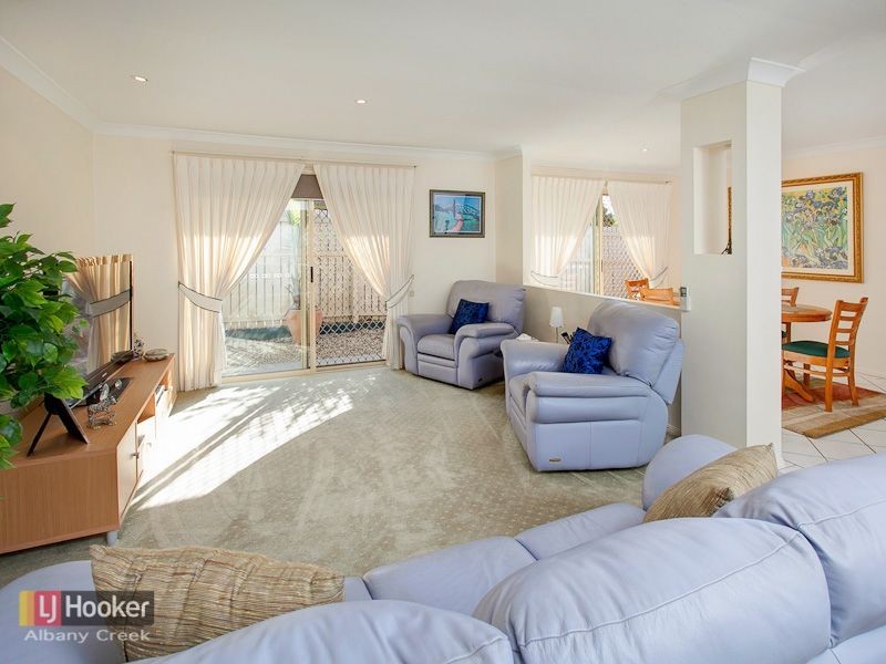 19 Flinders Way, Albany Creek QLD 4035