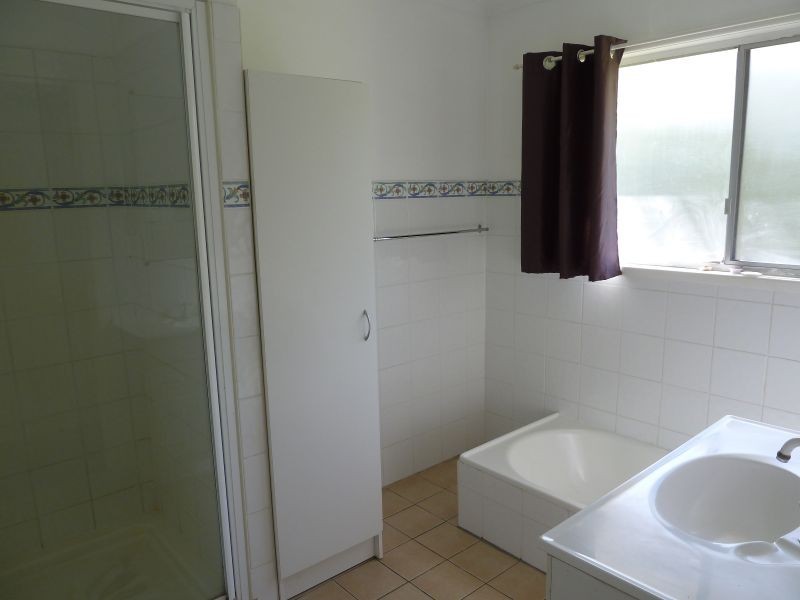 33 Calala Drive, Strathpine QLD 4500