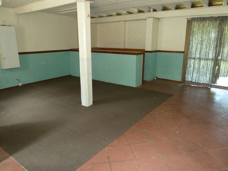 33 Calala Drive, Strathpine QLD 4500