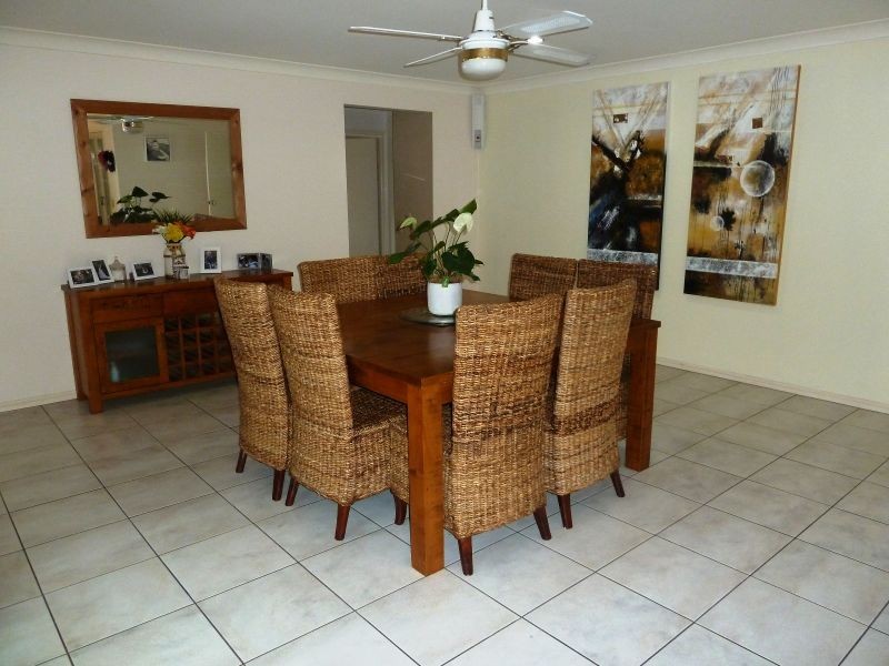 52 Cashmere Lane, Cashmere QLD 4500