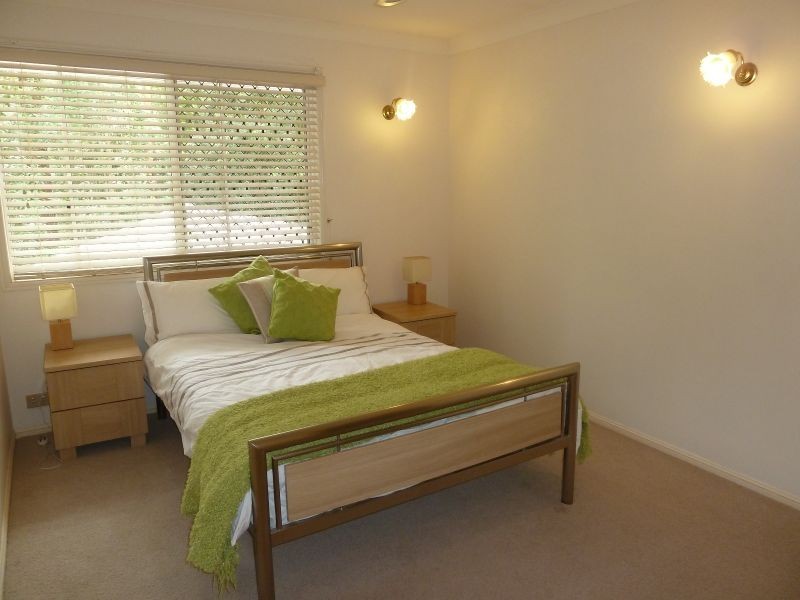 52 Cashmere Lane, Cashmere QLD 4500