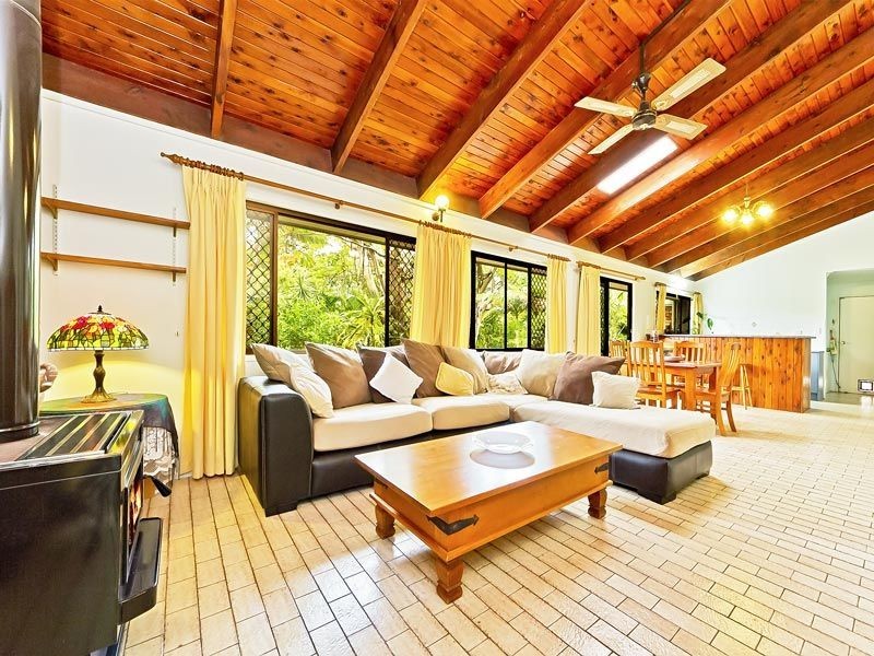 54 Bunya Park Drive, Eatons Hill QLD 4037