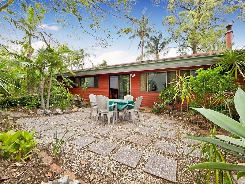 54 Bunya Park Drive, Eatons Hill QLD 4037