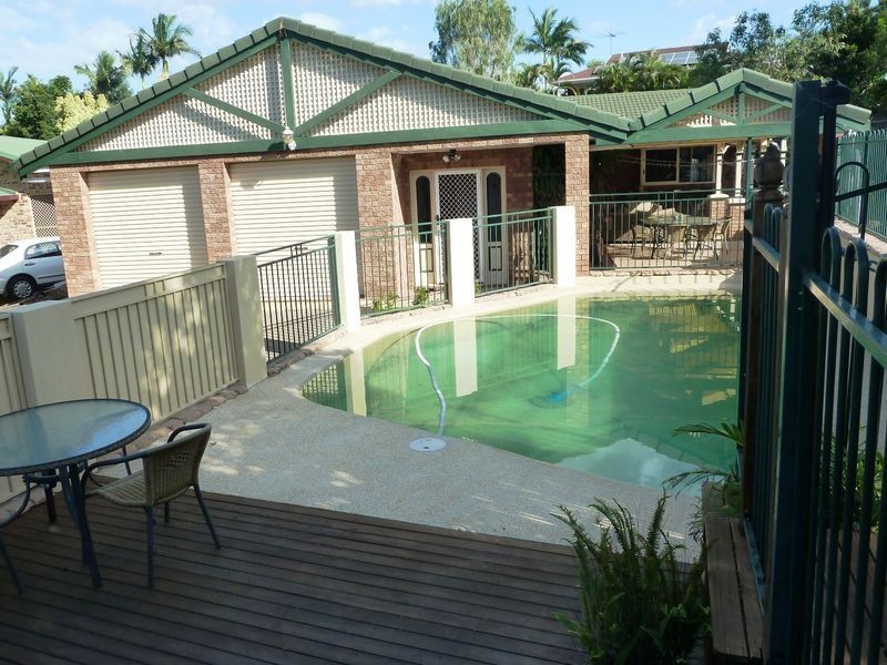 6 Diss Court, Albany Creek QLD 4035