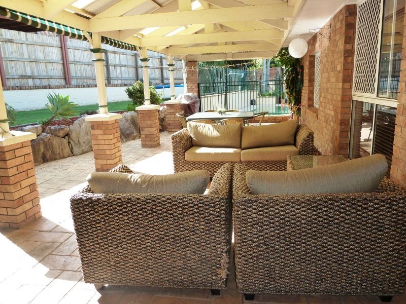 6 Diss Court, Albany Creek QLD 4035