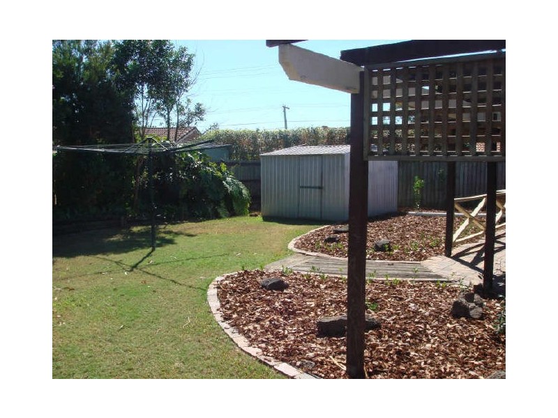 212 Eatons Crossing Road, Warner QLD 4500