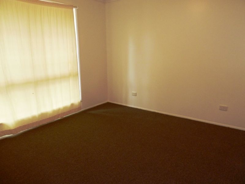 212 Eatons Crossing Road, Warner QLD 4500