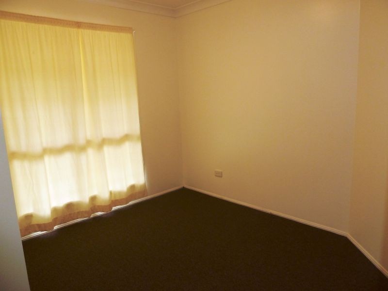 212 Eatons Crossing Road, Warner QLD 4500