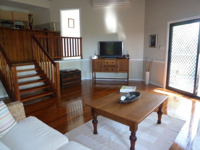 11 Atlas Court, Eatons Hill QLD 4037