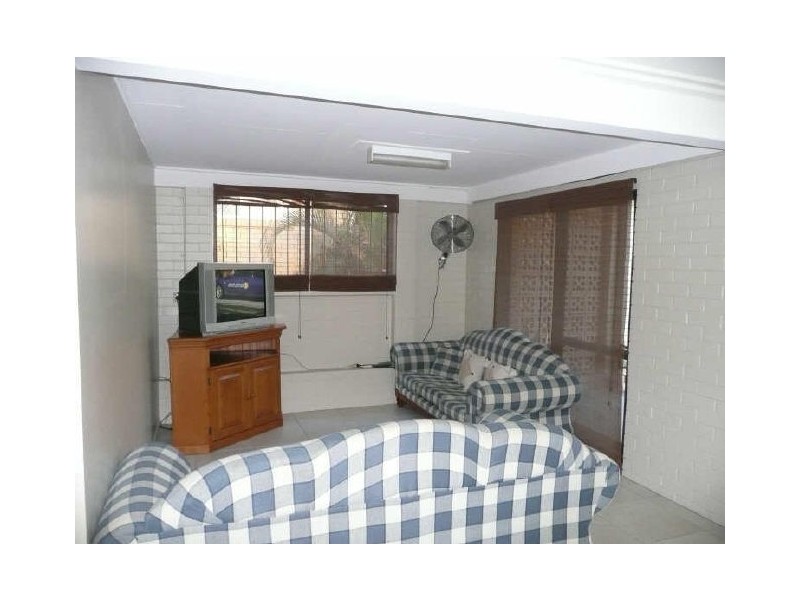 21 Strathford Avenue, Albany Creek QLD 4035