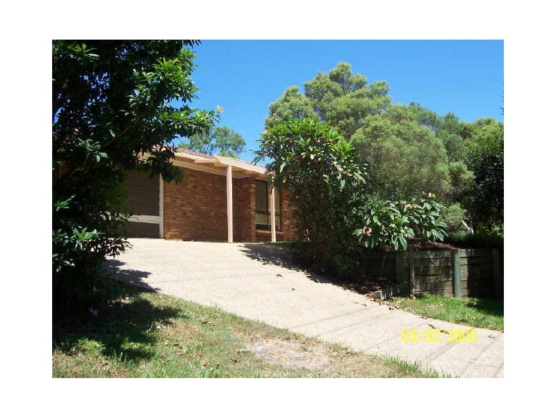100 Faheys Road West, Albany Creek QLD 4035