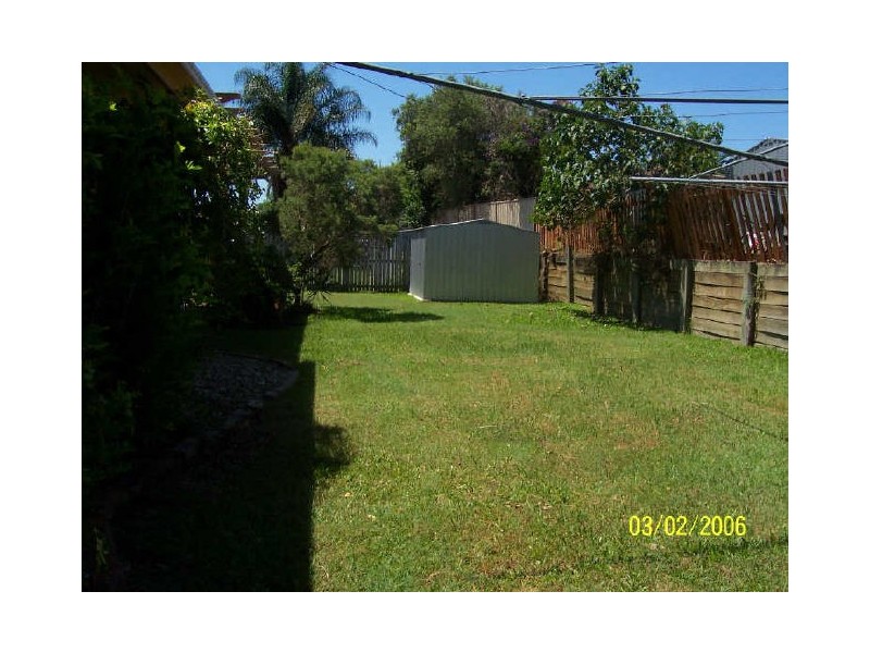 100 Faheys Road West, Albany Creek QLD 4035