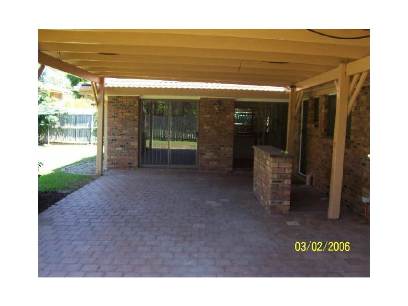 100 Faheys Road West, Albany Creek QLD 4035