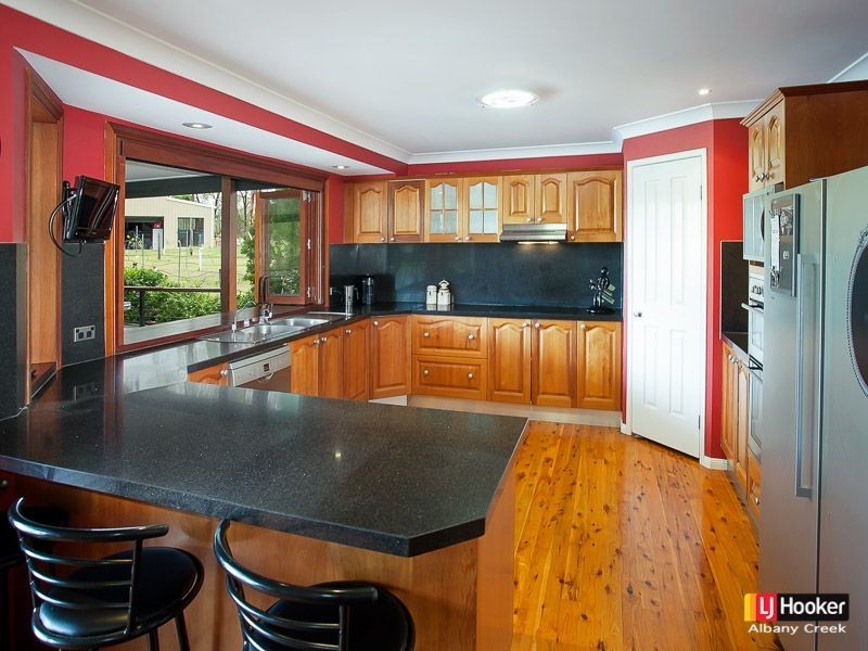 11 Bunya Park Court, Eatons Hill QLD 4037