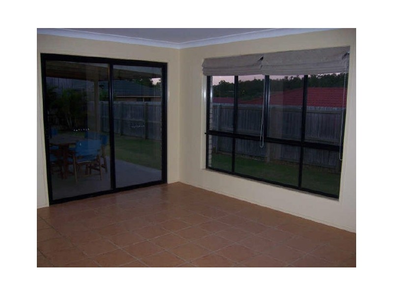 147 Kirralee Crescent, Upper Kedron QLD 4055