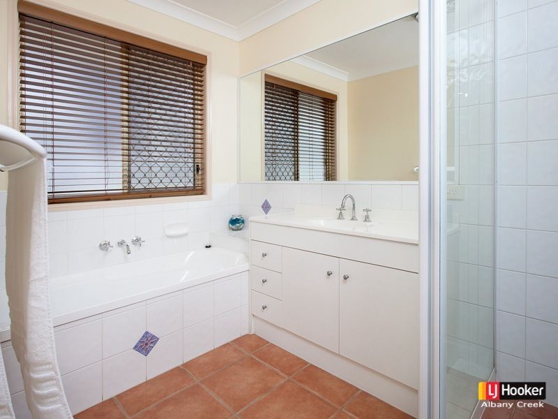 Eatons Hill QLD 4037