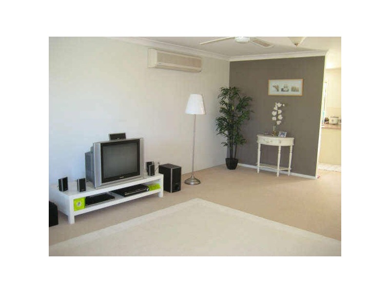 14 Tonnere Court, Eatons Hill QLD 4037