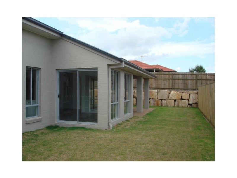 17 Tributary Court, Eatons Hill QLD 4037