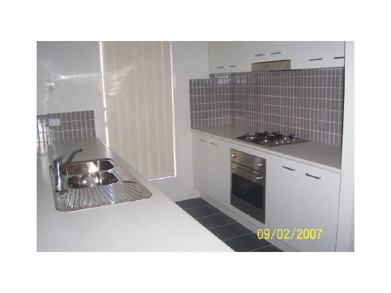 17 Tributary Court, Eatons Hill QLD 4037