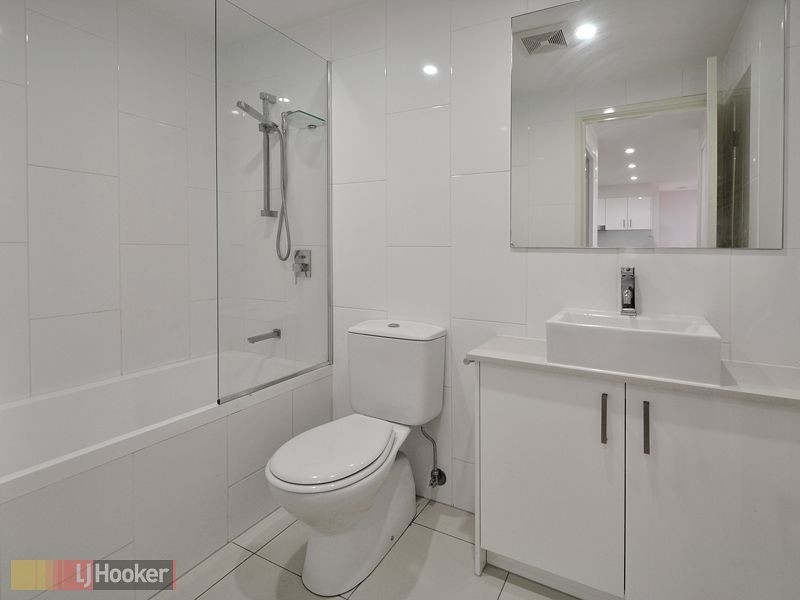 502/20 Playfield Street, Chermside QLD 4032