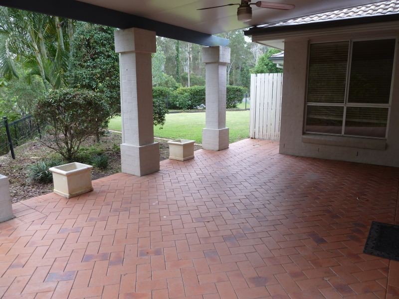 2 Sunningdale Court, Albany Creek QLD 4035