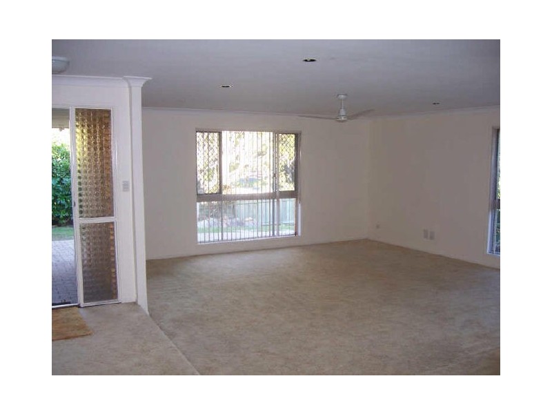 24 Albany Forest Drive, Albany Creek QLD 4035