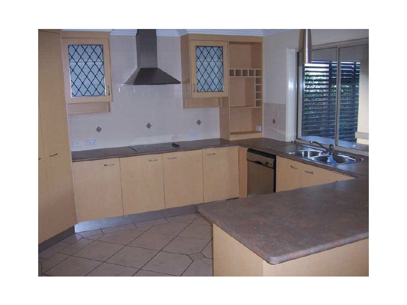 9 Bauple Street, Albany Creek QLD 4035