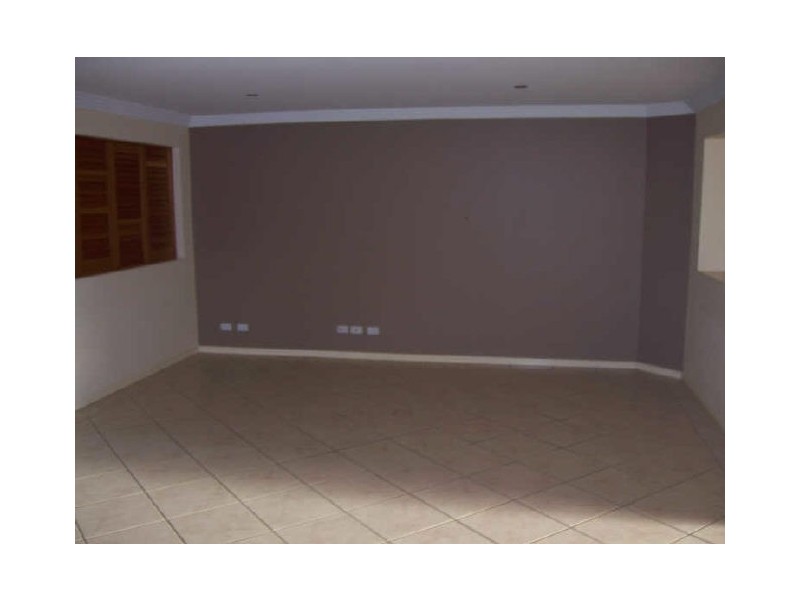 9 Bauple Street, Albany Creek QLD 4035