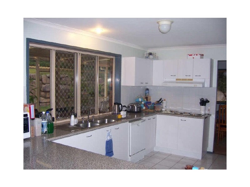 31 Ballinger Crescent, Albany Creek QLD 4035