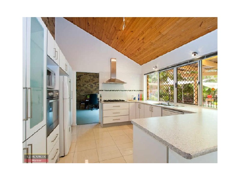 30 Cashmere Lane, Cashmere QLD 4500