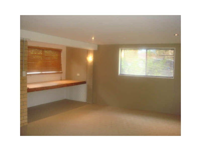 6 Crescent Court, Albany Creek QLD 4035