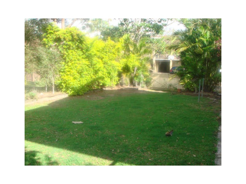 6 Crescent Court, Albany Creek QLD 4035