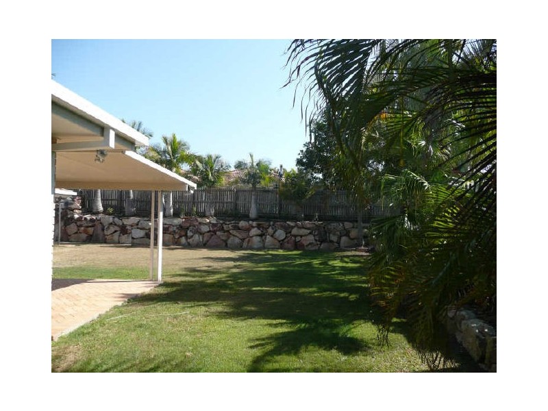 4 Brandy Court, Eatons Hill QLD 4037