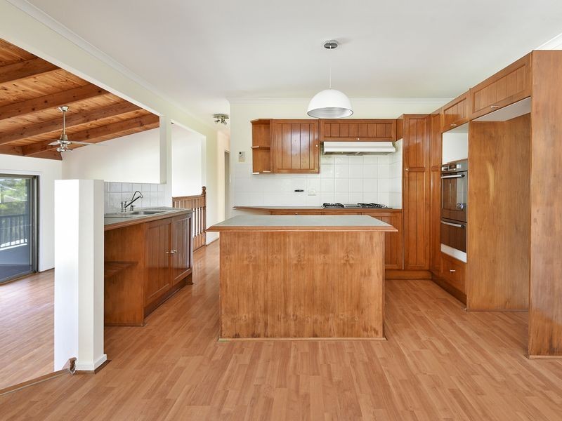 7 Nestor Court, Eatons Hill QLD 4037