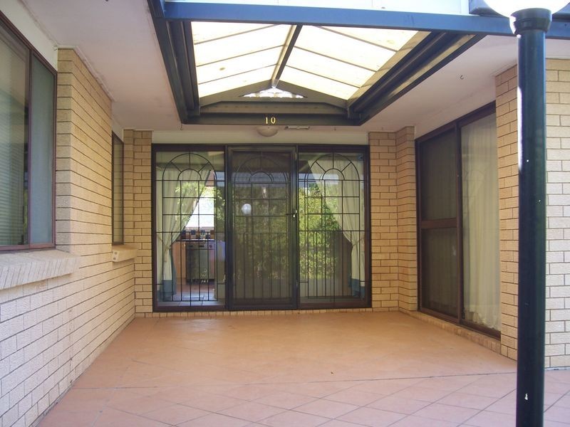 10 Malvern Road, Albany Creek QLD 4035