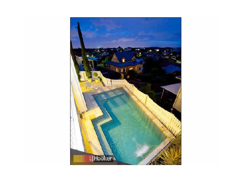 Eatons Hill QLD 4037