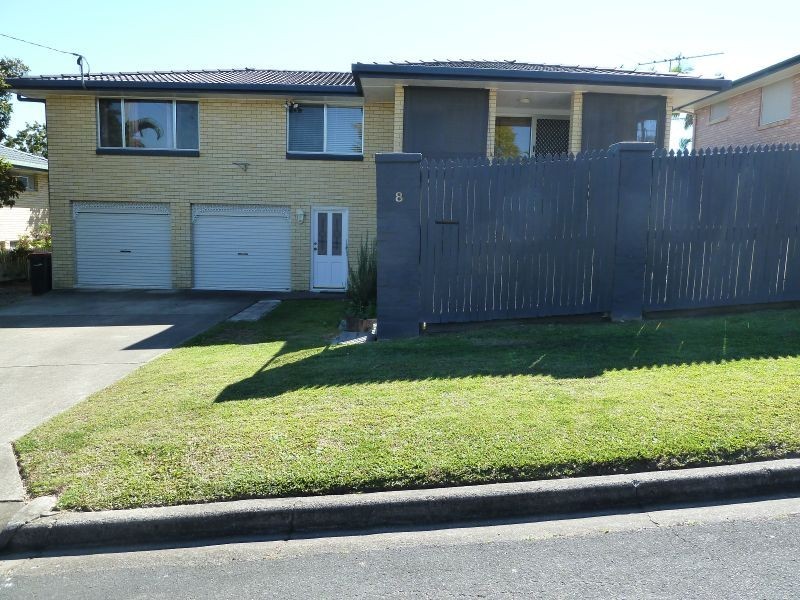 8 Jambaroo Street, Albany Creek QLD 4035