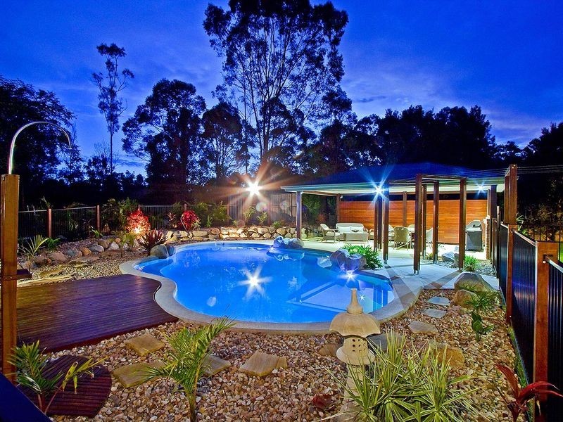 9 Bunya Pine Drive, Eatons Hill QLD 4037