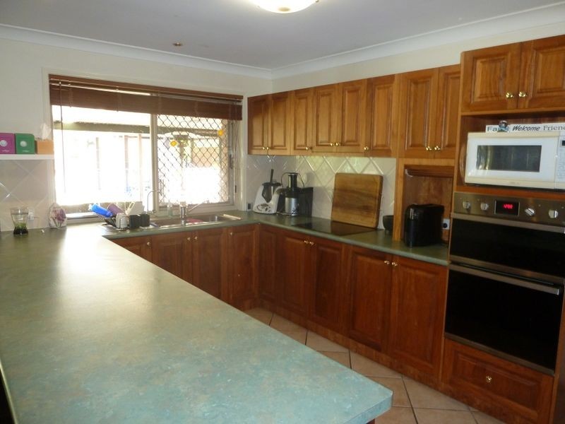 9 Bunya Pine Drive, Eatons Hill QLD 4037