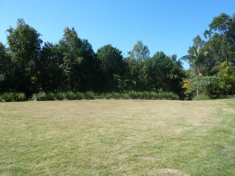 9 Bunya Pine Drive, Eatons Hill QLD 4037