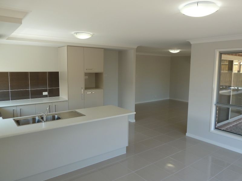 7 Fleet Circuit, Bray Park QLD 4500