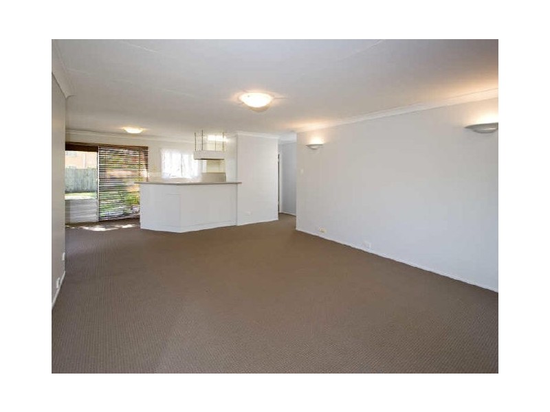 11 Caradon Street, Albany Creek QLD 4035