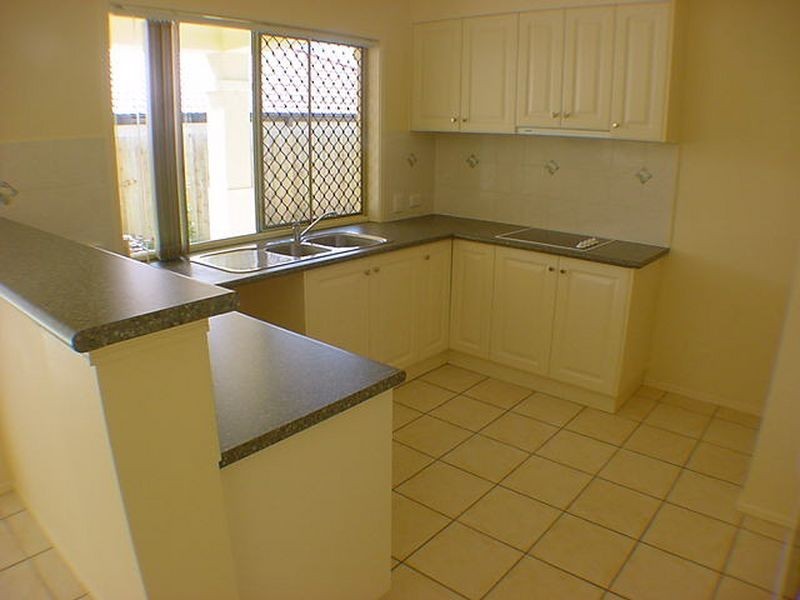 202 Saturn Crescent, Bridgeman Downs QLD 4035