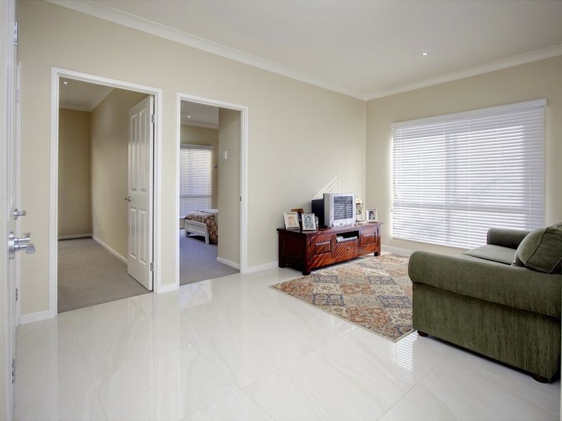 32 Rivergum Drive, Eatons Hill QLD 4037