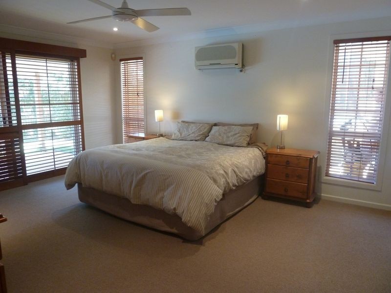 10 Cosmos Place, Bridgeman Downs QLD 4035